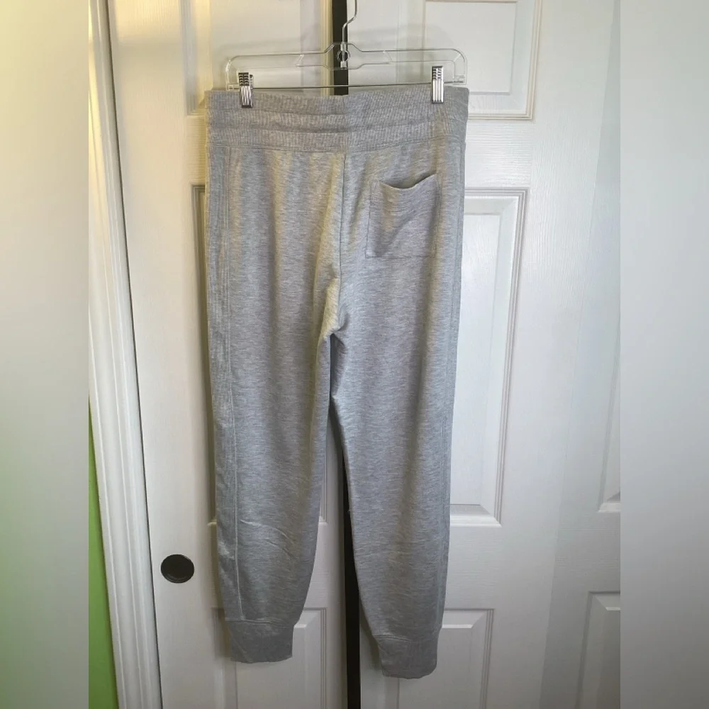 Ralph Lauren Super Soft Gray Jogger Pants, size Medium, NWT